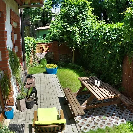 Homely Garden Old Town Διαμέρισμα Krasków